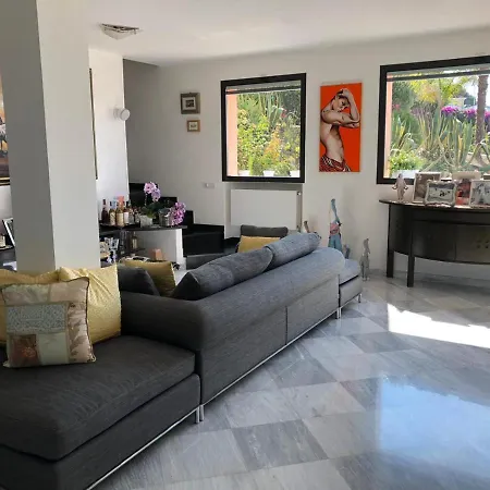לינה וארוחת בוקר La Casa Di Sissi *