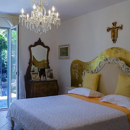 La Casa Di Sissi לינה וארוחת בוקר