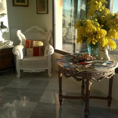 La Casa Di Sissi * סנרמו