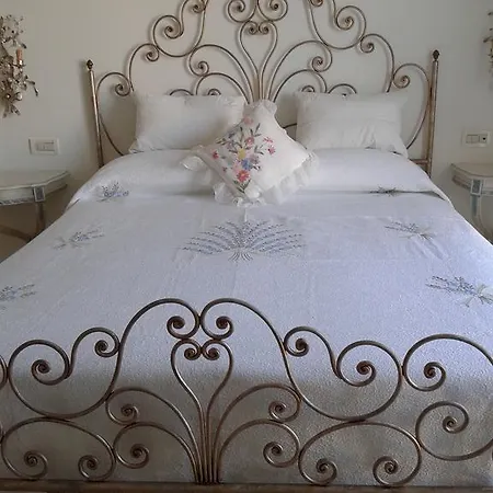 La Casa Di Sissi * סנרמו